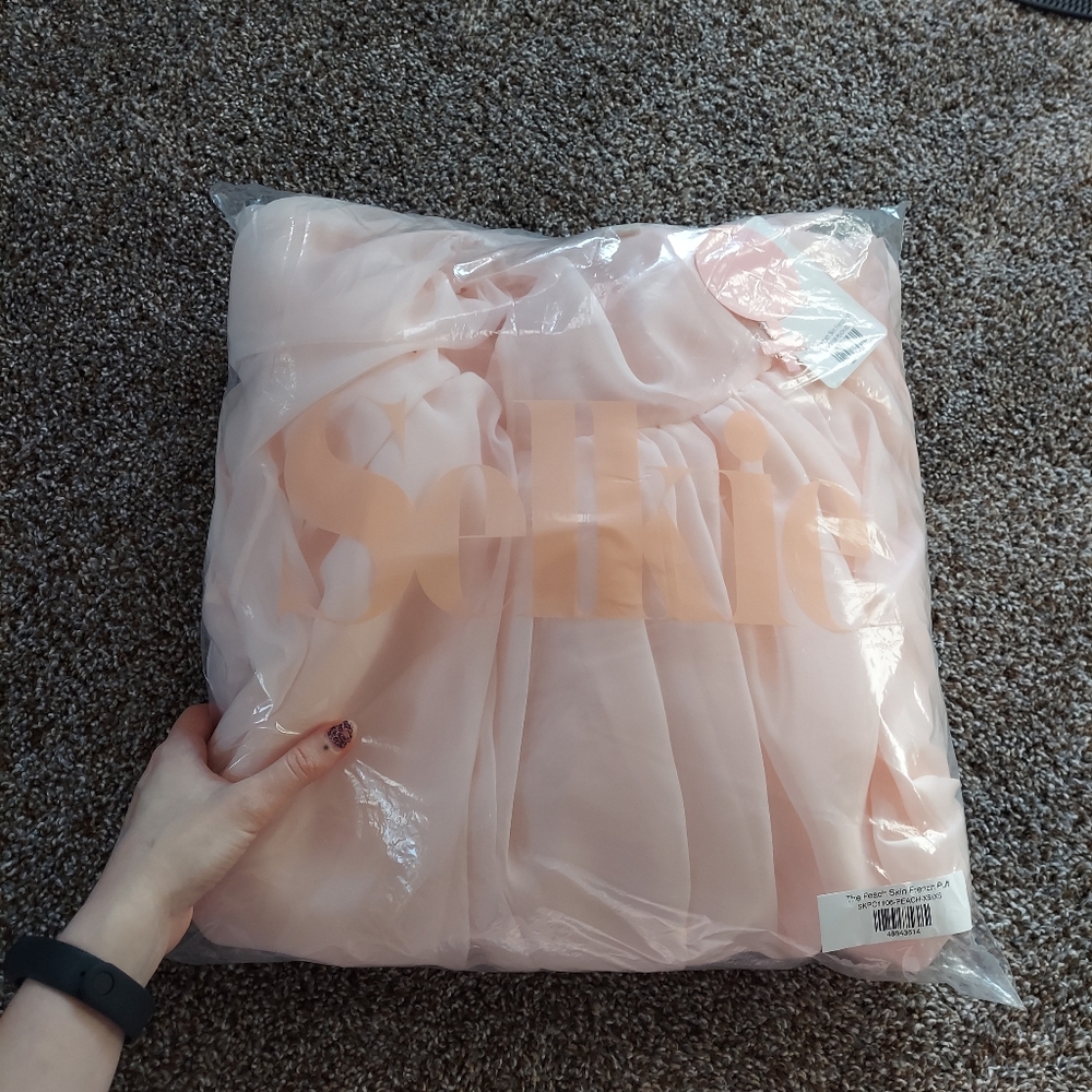 Selkie Peach Skin French Puff XS - Picture 4 of 11